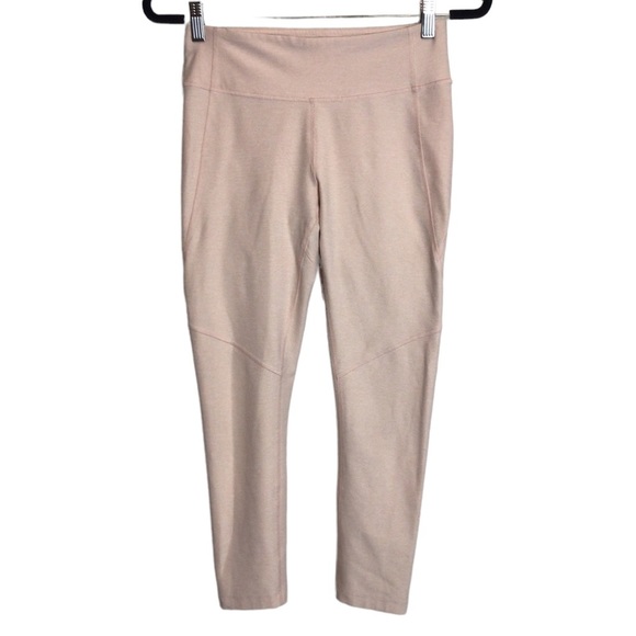 Outdoor Voices Core 3/4  length Mid Rise Leggings Size Medium - Picture 1 of 7